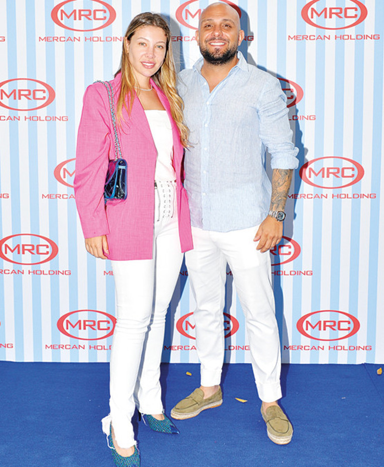 Hadid kardeşler Bodrum’a geliyor