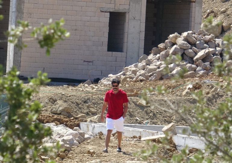 3 villa ünlü oyuncunun olacak İnşaatı teftiş etti...