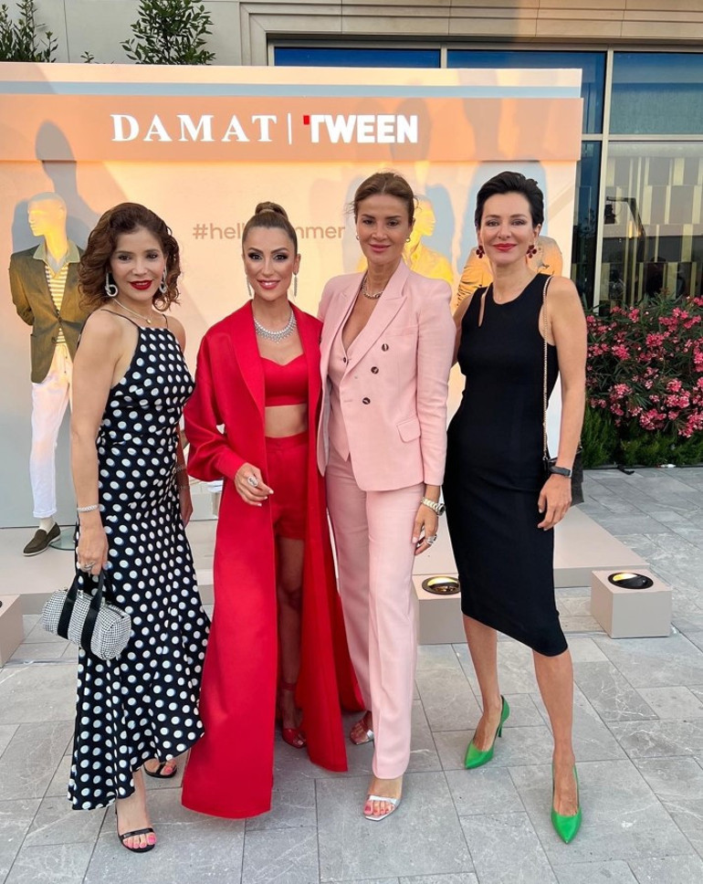 Kırmızı halıda Damat Tween şıklığı