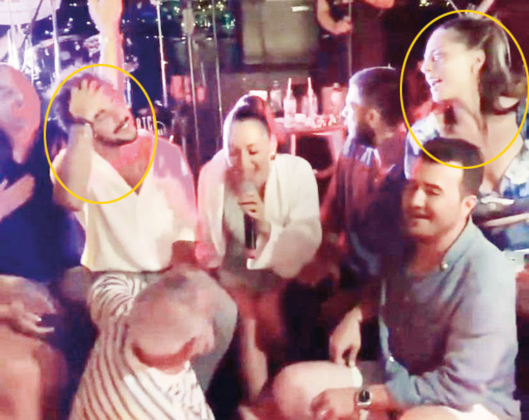 Bodrum, Çeşme, Mikonos... Ünlüler tatilde