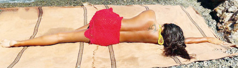 Bodrum, Çeşme, Mikonos... Ünlüler tatilde