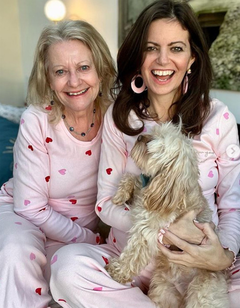 Kanserle savaşın sembolüydü... Ünlü sunucu 40 yaşında hayata veda etti: Baba evinde son nefes