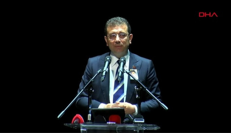 Cüneyt Arkına veda... Yeşilçamın efsane ismi son yolculuğuna uğurlandı