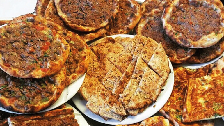 Kuşbaşı-kaşarlı mı, tahinli-ballı mı