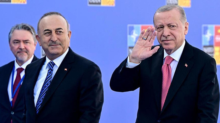 Son dakika... Cumhurbaşkanı Erdoğandan NATO zirvesi sonrası önemli açıklamalar: İsveç ve Finlandiyaya net mesaj
