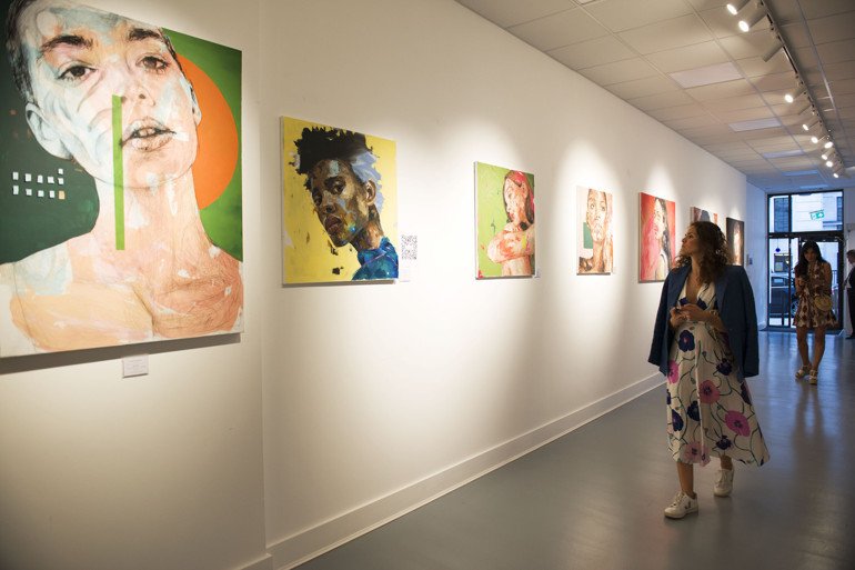 ‘Beyond Borders III’te Bodrum’dan izler sergileniyor