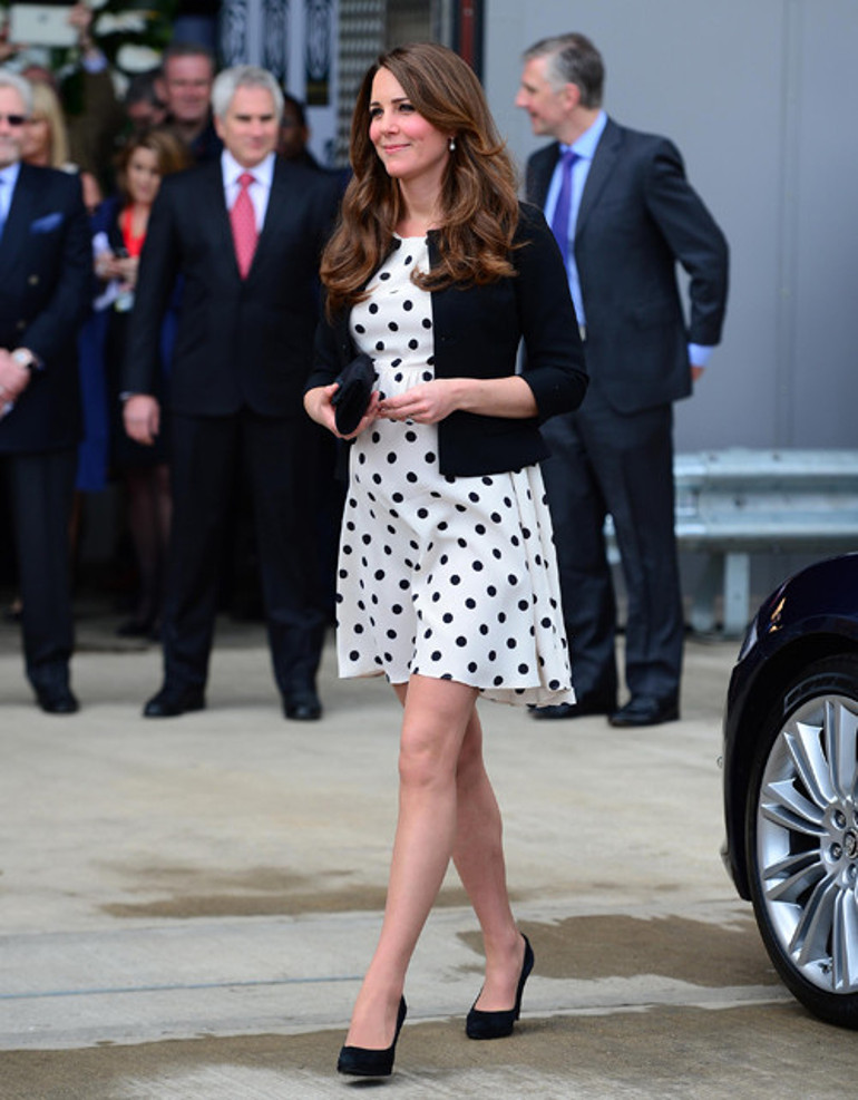 Kate Middleton tepeden tırnağa eskileri giydi