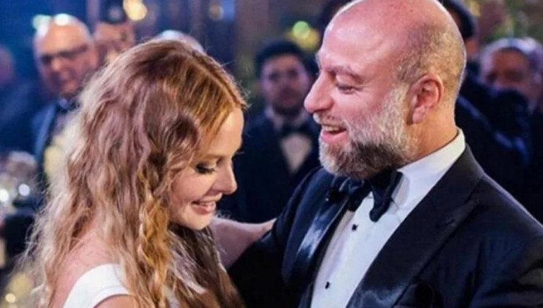 3 yıllık evlilik 10 dakikada bitti... Naz Elmas ile Erol Özmandıracı boşandı