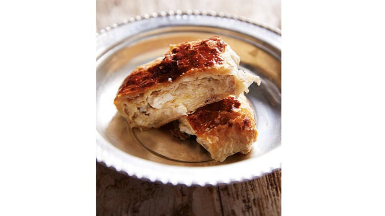 ‘Gelecekte kaybolmamak için geçmişe sahip çıkmak şart’