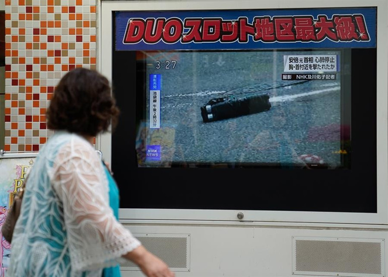 Son dakika... Japonyanın eski Başbakanı Shinzo Abe düzenlenen suikast sonucu hayatını kaybetti