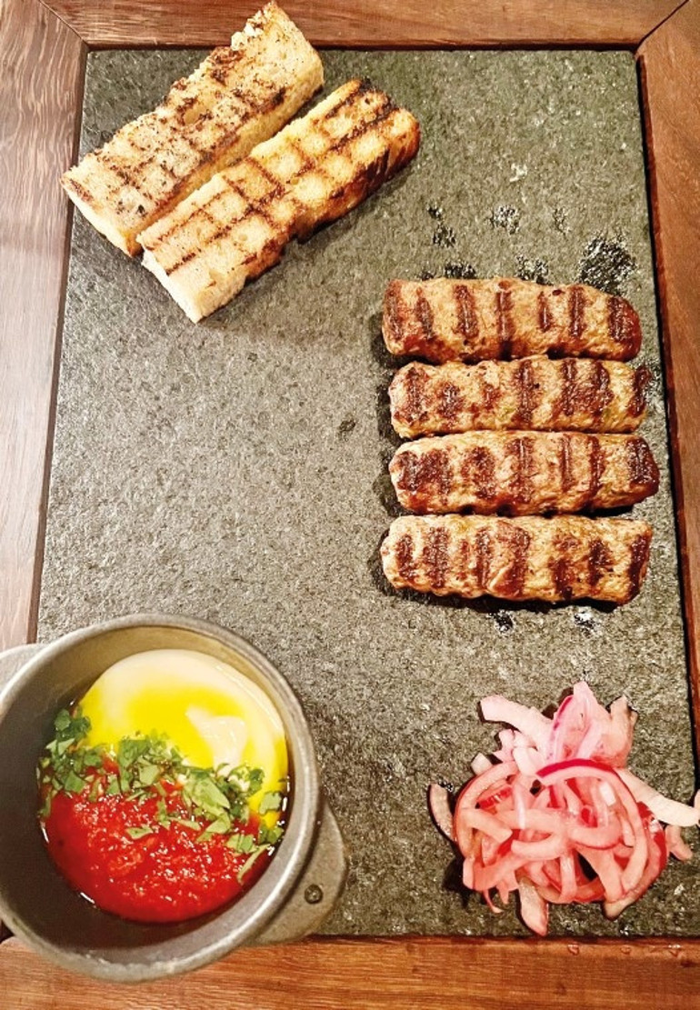Bir başkadır Alaçatı