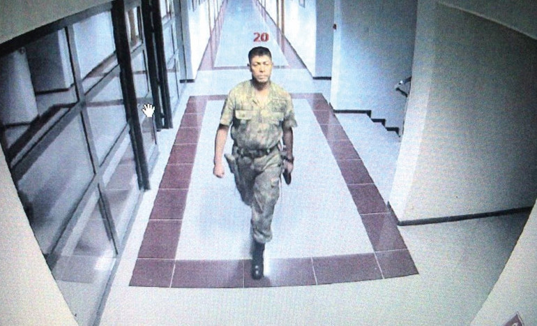 Tarihi geceden unutulmaz 40 fotoğrafın hikâyesi