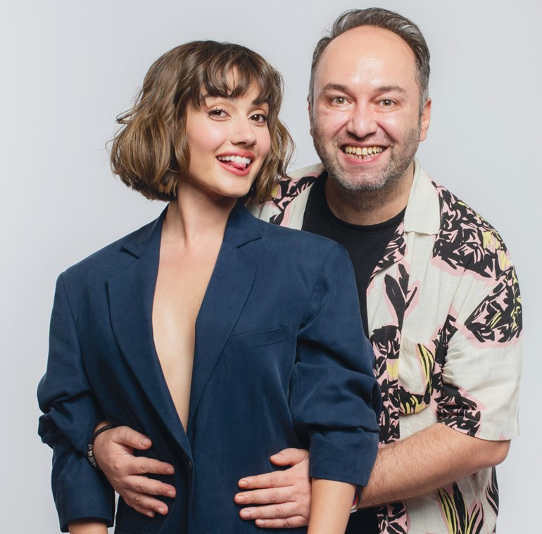 ‘Seni kadınlığından vuramazsa oyuncu tarafından vurmaya çalışıyor’