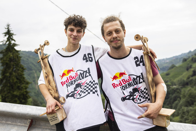 Tahta arabaların yarışı Red Bull Formulaz Ardeşen’de fırtına gibi esti