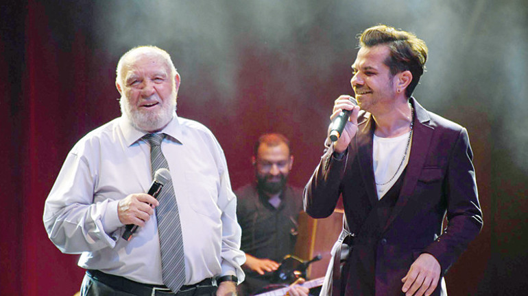 Kenan’dan ustaya saygı