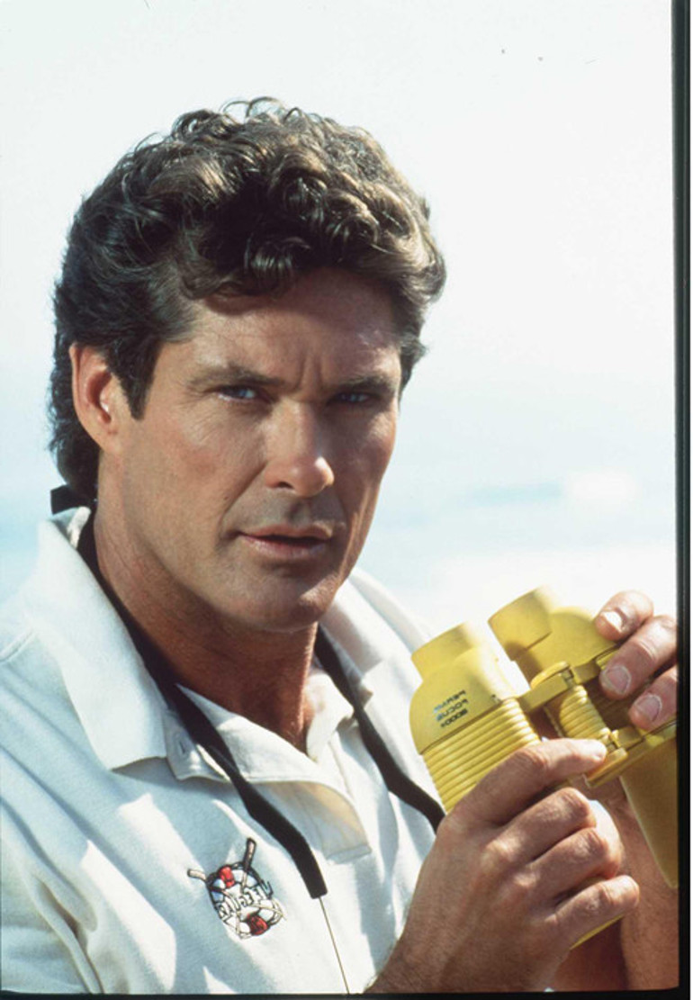 Ünlü oyuncu Ağrı Dağına da tırmanmıştı: Kim demiş 54 yaşında bikini giyilmez diye