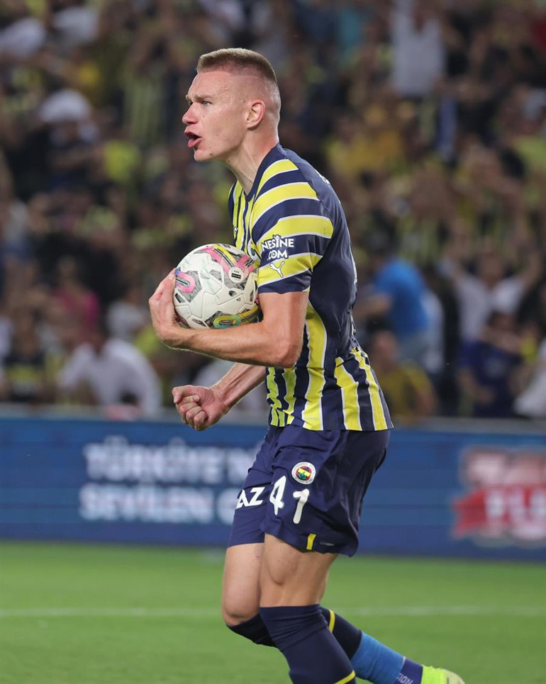 Son Dakika: Fenerbahçe - Dinamo Kiev maçı sonrası beklenmedik Ferdi Kadıoğlu iddiası Bu hastalığı terk etmesi gerek İlk golün nedeni...