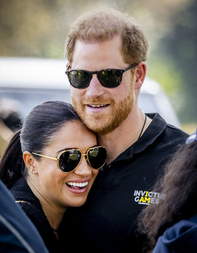 Meghan ile ilgili şok iddia: Yalnızlıktan ve parasızlıktan korkup nüfuzlu bir eş arıyordu