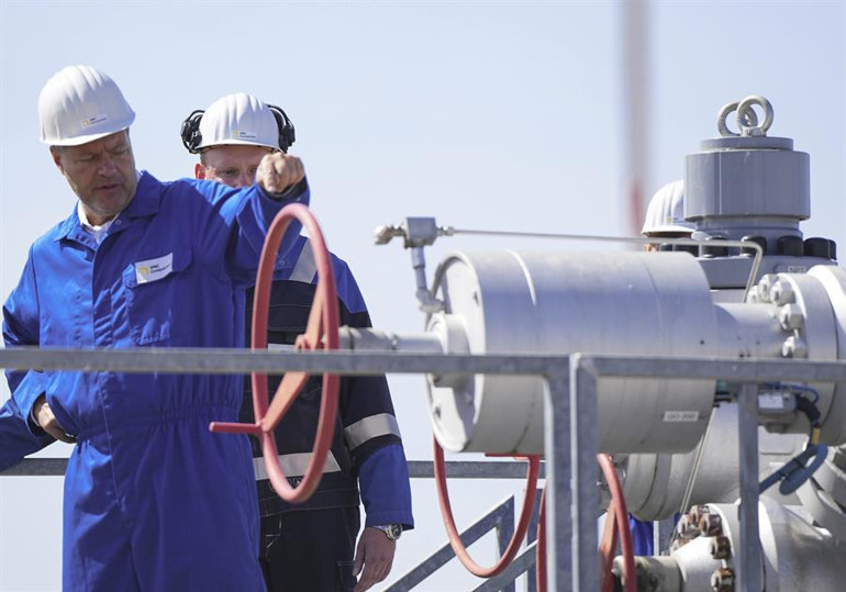 Enerji krizinde son perde…. Almanya’dan vatandaşlarına ‘soğuk duş’ önerisi