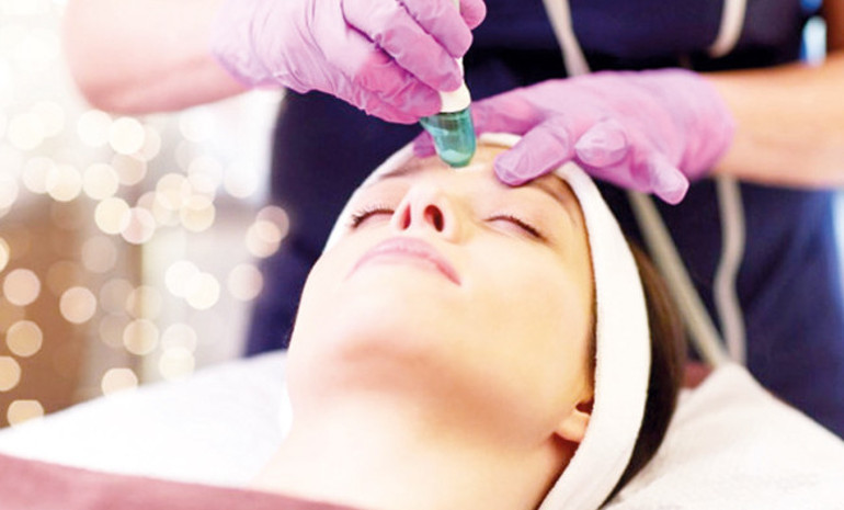 Porselen gibi bir cilde sahip olmak için  dikkat etmeniz gerekenler...Bahar Babacan yazdı