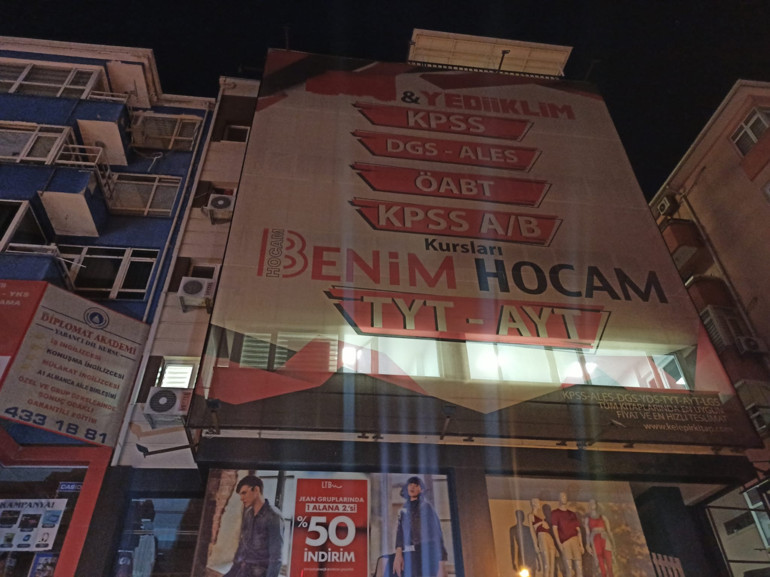 Son dakika: KPSSde sızıntı soruşturması... Polis Yediiklim Yayınevine yönelik operasyon başlattı