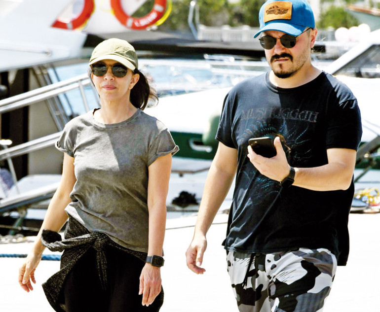 Kaan Taşaner ve Seray Duranın gergin anları