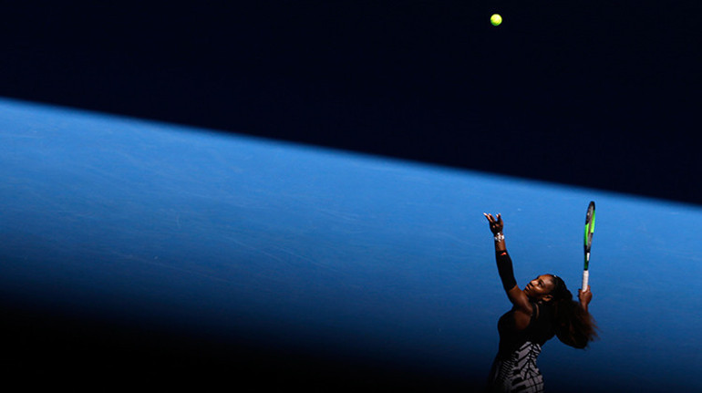 Amerika Açıktan elenen Serena Williams gözyaşları içerisinde tenise veda etti