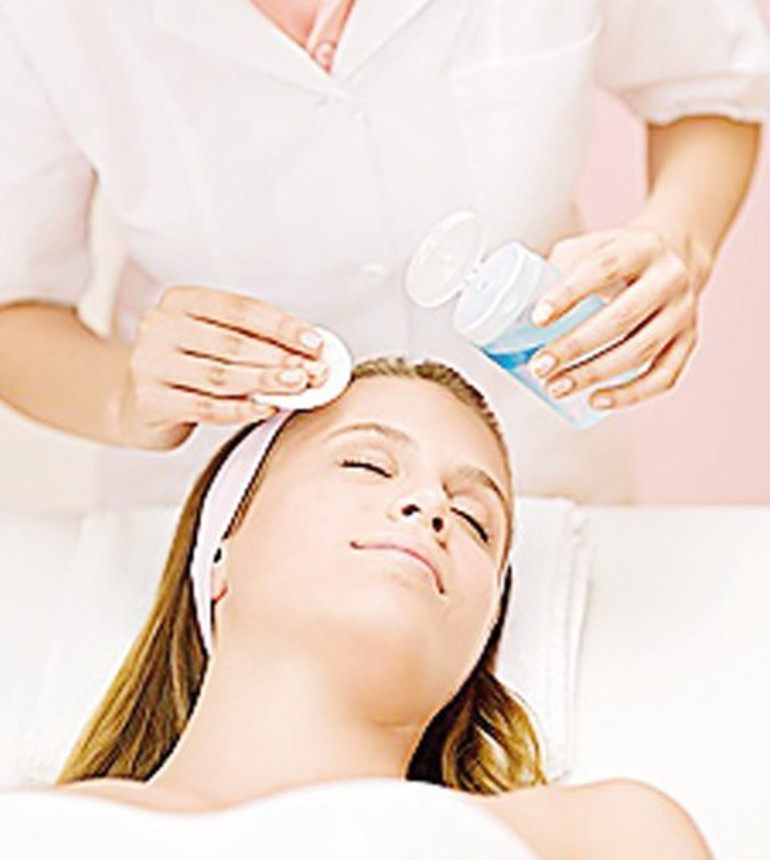 Gözeneksiz bir ciltle 10 yaş daha genç gözükmek mümkün Bahar Babacan yazdı...