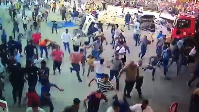 Son dakika: Mardin’de korkunç kaza… Freni patlayan TIR ölüm saçtı: 20 ölü, 26 yaralı