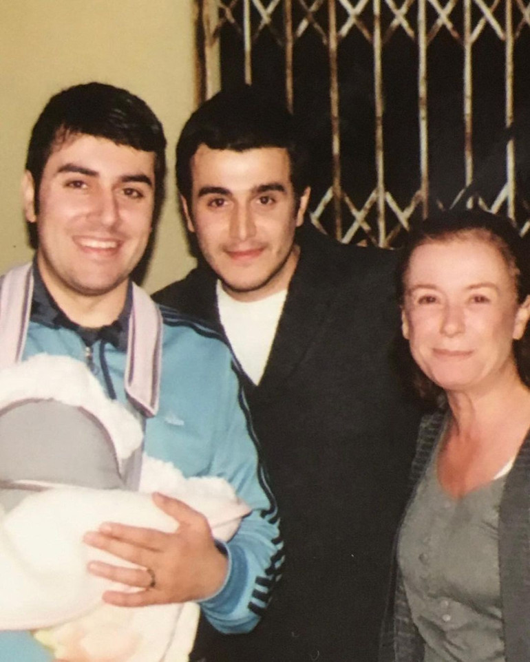 Duru, Kenan amcasıyla tanışıyor