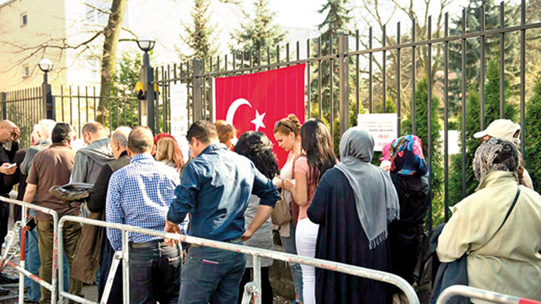 Batı’ya vize uyarısı: Düzelmezse karşılık veririz