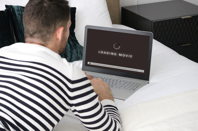 Maçları, dizileri ve filmleri korsan sitelerden izleyenler dikkat Bir şey ücretsizse ücret siz oluyorsunuz