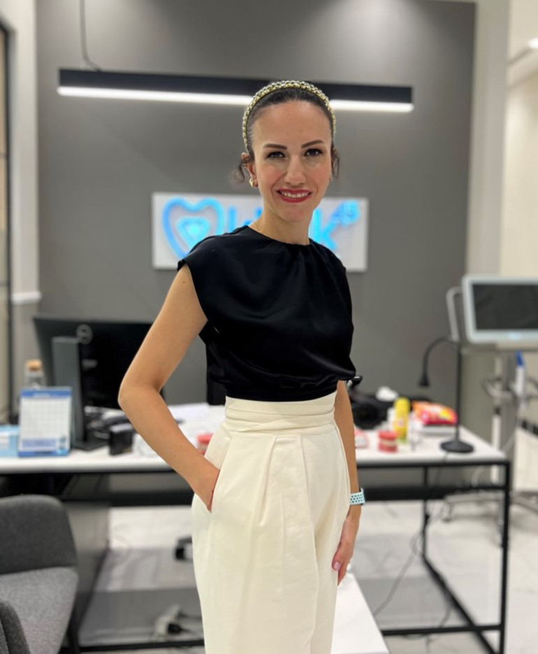 Klinik45 Yeni Yerinde Gülümsetmeye Devam Ediyor