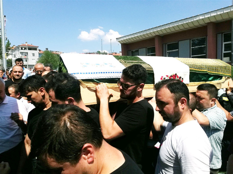 Son Dakika: Ozan Tufan’ın amcası hayatını kaybetti