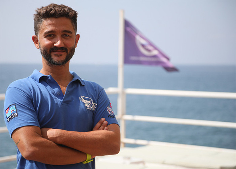 İsyan ettiren görüntü Denizden ekmek yiyenler, denize ihanet ediyor