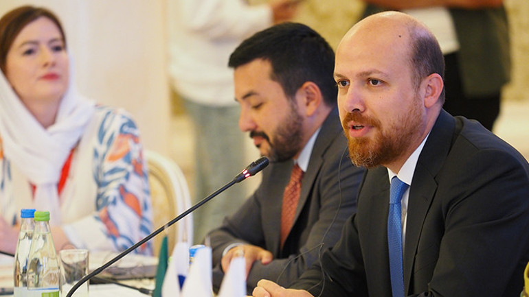 4 gün süren Kazan Küresel Gençlik Zirvesi 67 ülkeden 300 katılımcıyla gerçekleşti