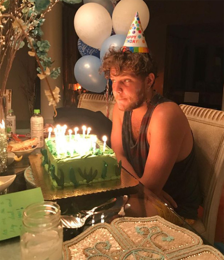 Ünlü şarkıcıdan acı itiraf: Oğlumun ölümü yüzünden beni yargılayanlar oldu