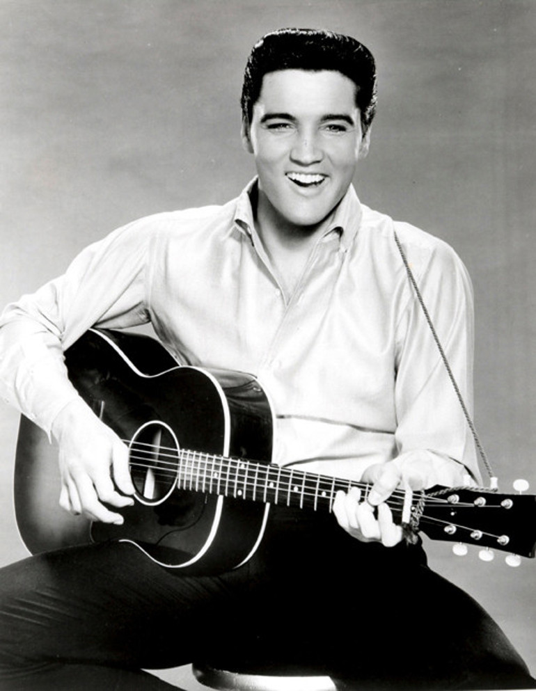 Ünlü şarkıcıdan acı itiraf: Oğlumun ölümü yüzünden beni yargılayanlar oldu