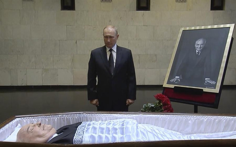 Putinden Mihail Gorbaçov kararı  SSCBnin son liderine böyle veda etti