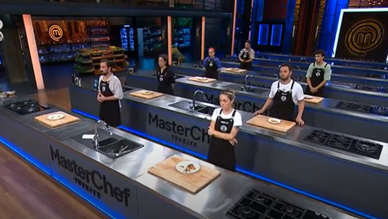 MASTERCHEF ELEME ADAYLARI belirlendi: Kırmızı ve mavi takımda tansiyon yükseldi... 1 Eylül MasterChef Türkiyede dokunulmazlığı hangi takım kazandı