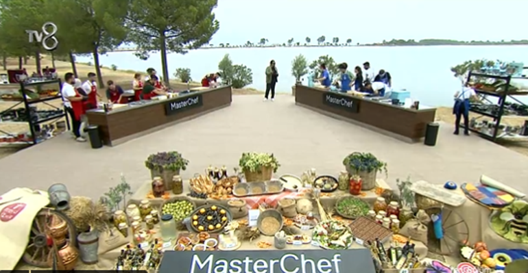 MASTERCHEF ELEME ADAYLARI belirlendi: Kırmızı ve mavi takımda tansiyon yükseldi... 1 Eylül MasterChef Türkiyede dokunulmazlığı hangi takım kazandı