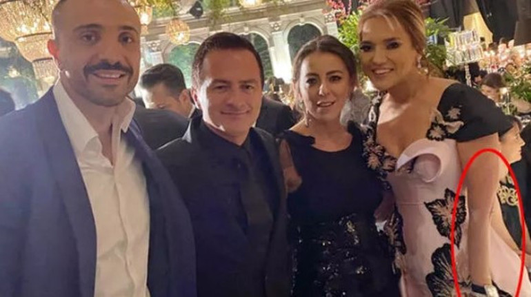 Paylaşımı takipçilerini ikiye böldü... Bu nasıl 34 beden Buse