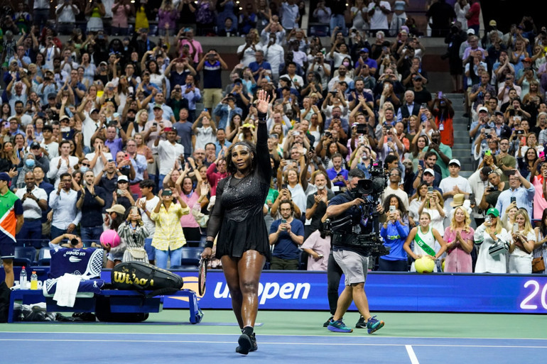 Amerika Açıktan elenen Serena Williams gözyaşları içerisinde tenise veda etti