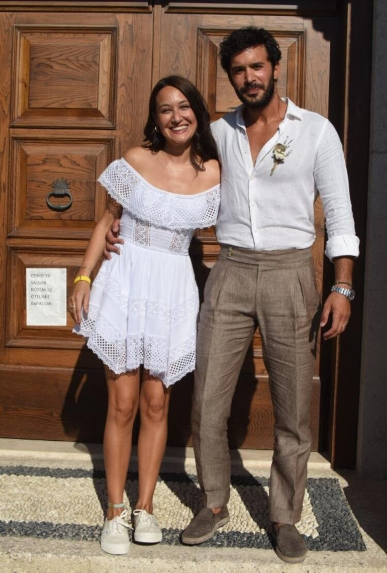 Gerçek ortaya çıktı 6 ayda bir boşuyorlar