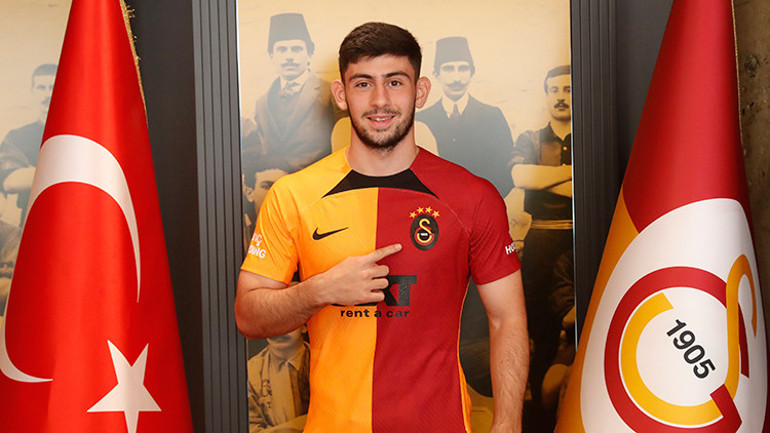 Galatasaraydan son gece imza şov Mauro Icardi, Yusuf Demir, Juan Mata, Rashica ve Ross Jensen için KAP açıklamaları...