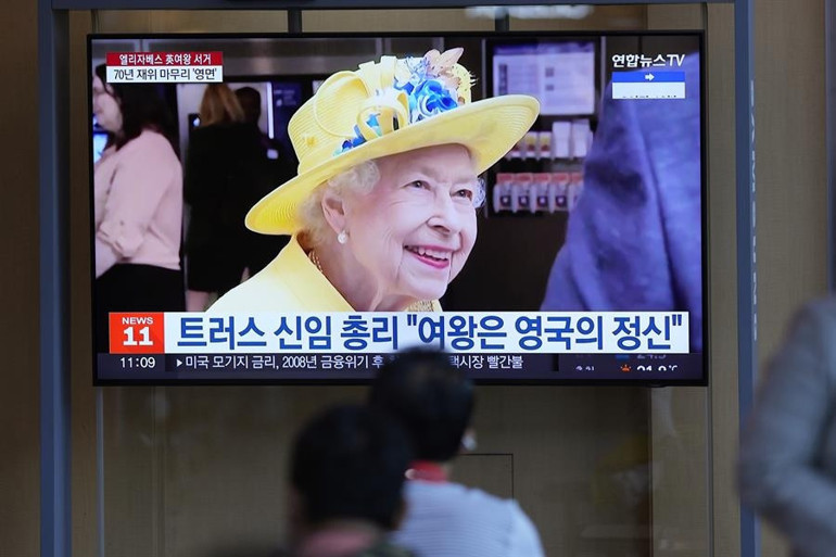 Kraliçe 2. Elizabeth öldü… İngiltere’de 10 günlük yas süreci başladı İşte dünyanın izleyeceği cenazenin detayları
