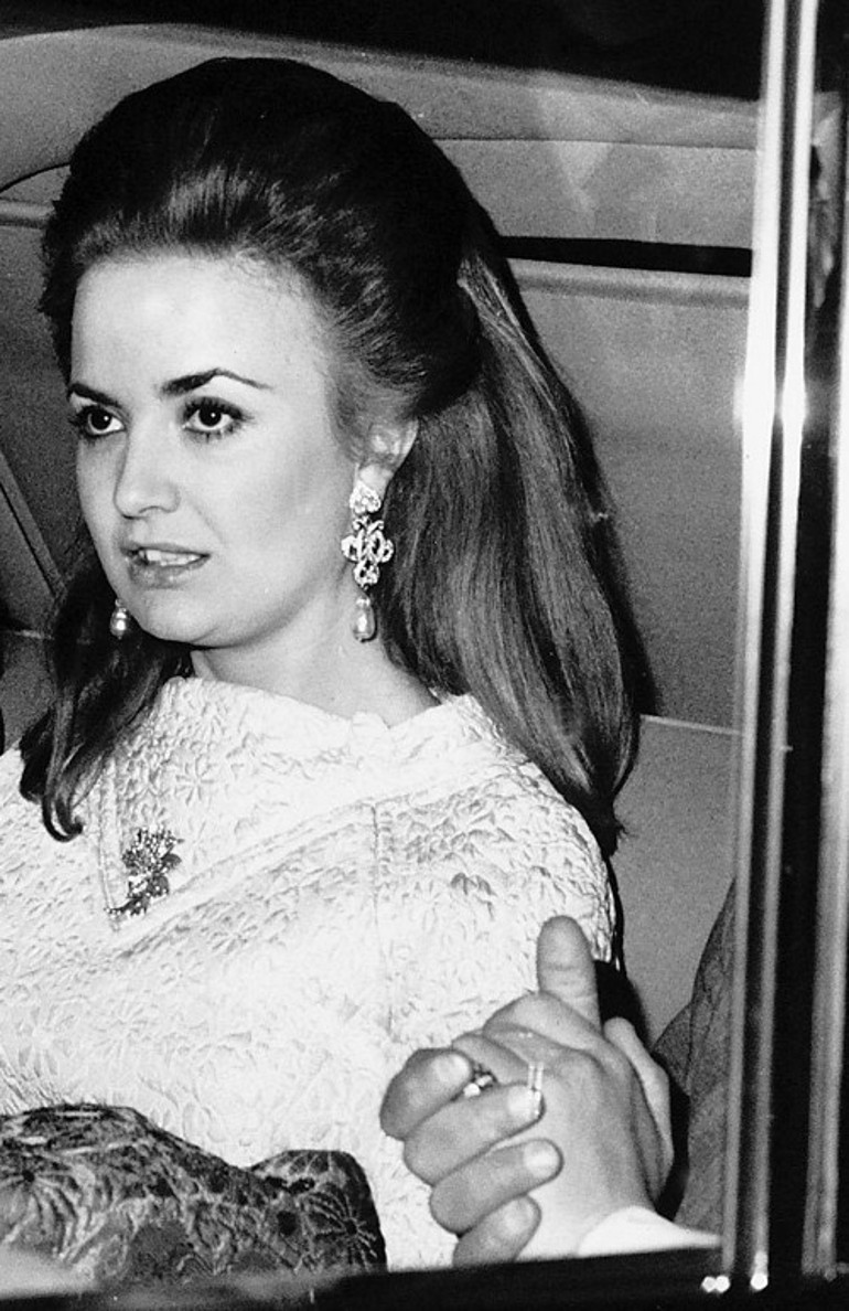 Kral 3. Charlesın gönül defterinden: İlk aşkı, hiç ayrılamadığı tek aşkı