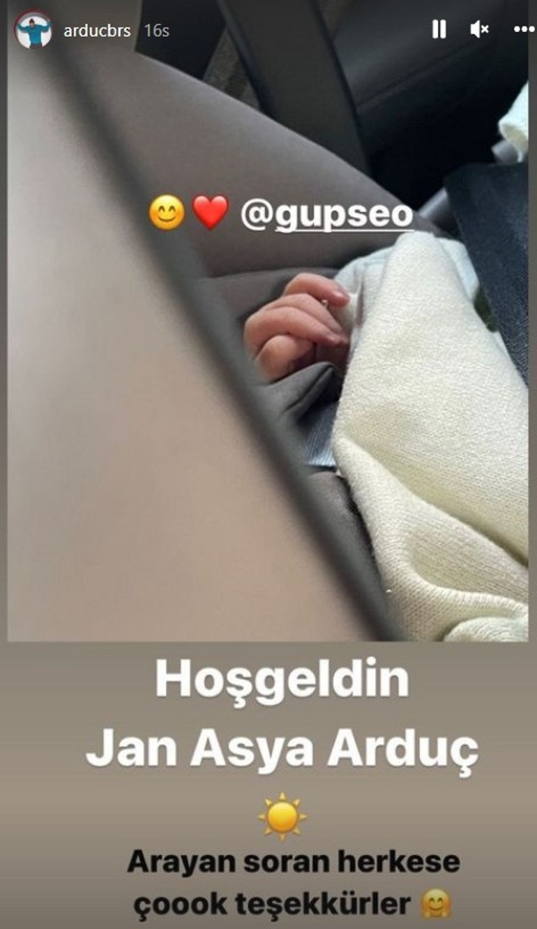 Popstar yarışmasıyla tanınmıştı... İkinci kez anne oldu