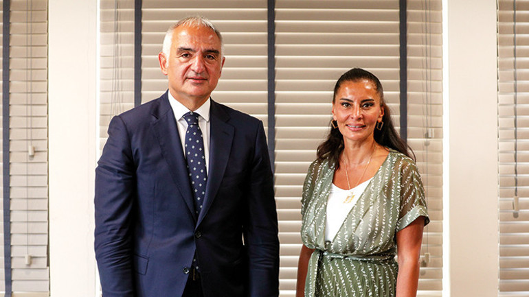 Arkla, Damalis, Leandrosun kulesi, Kız Kulesi...