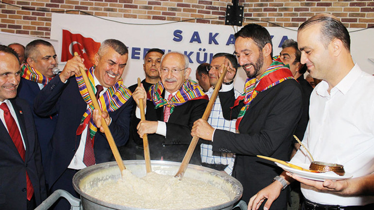 Kemal Kılıçdaroğlu: ‘Bayrağımız ve vatanımız tartışılmaz’